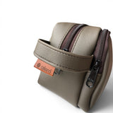 ESTUCHE DE VIAJE HOMBRE CAFE PARDO
